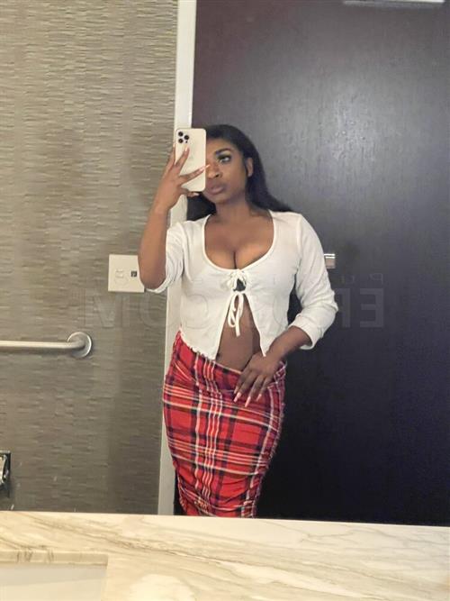 Escort Androuz, Hildesheim - 11079