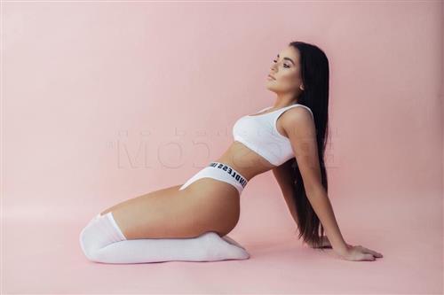 Escort Chezia, Dortmund - 354